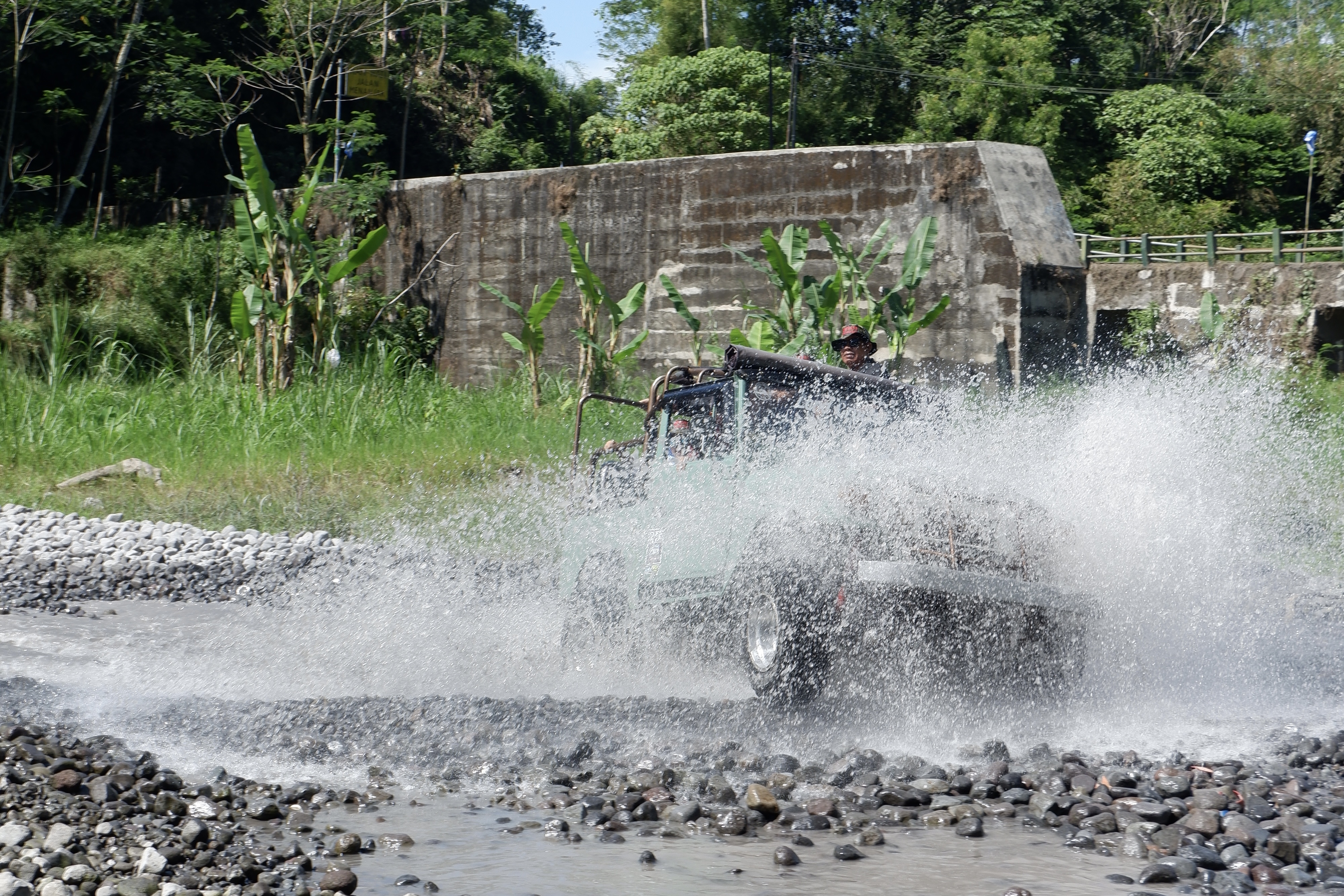 Toyota Land Cruiser Merapi